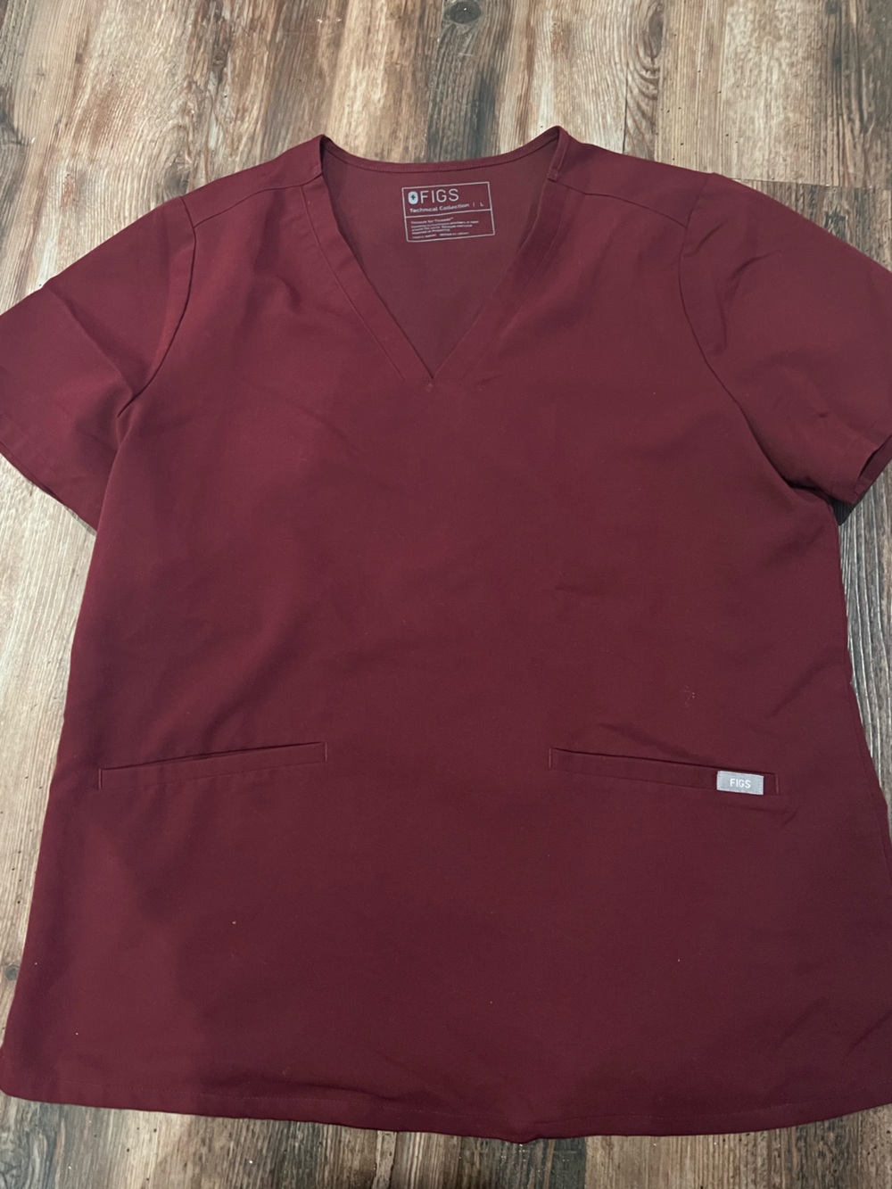 FIGS Women's V-Neck Scrub Top in Burgundy